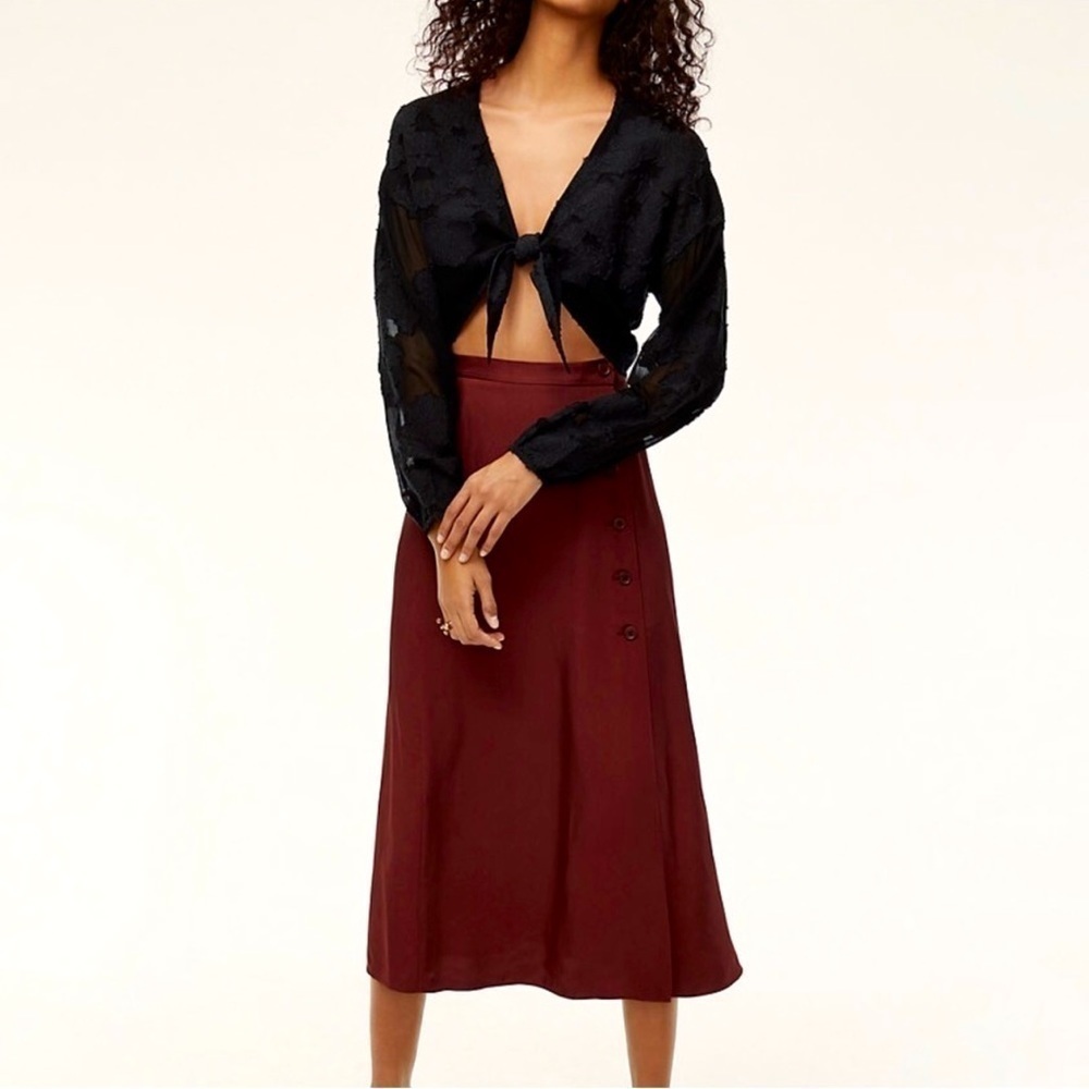 WILFRED Black Embroidered Floral Crop Top